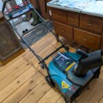 MAKITA電動除雪機　発進!!